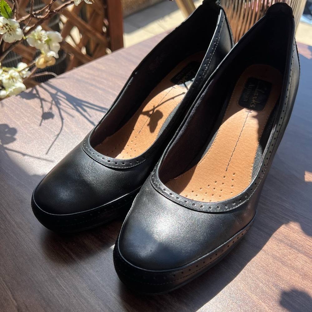 ***SOLD***Clark’s shoes
